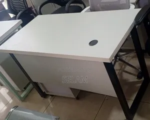 Photo - Office Table