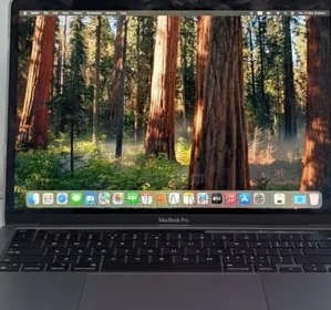 New Laptop Apple MacBook Pro 2022 M2 8GB Apple M2 SSD 256GB