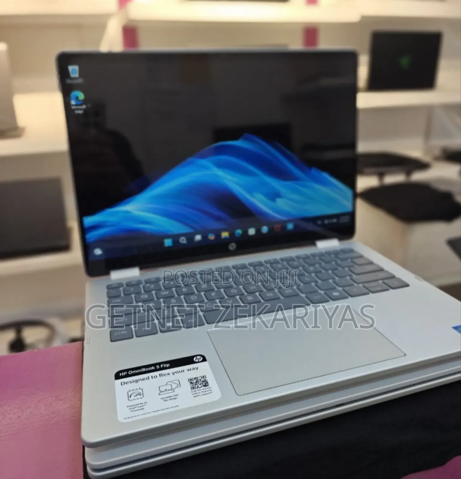 New Laptop HP OmniBook 5 Flip 8GB Intel Core Ultra 5 SSD 512GB