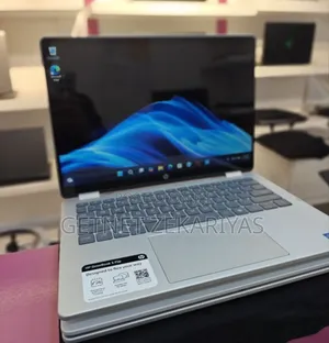 New Laptop HP OmniBook 5 Flip 8GB Intel Core Ultra 5 SSD 512GB