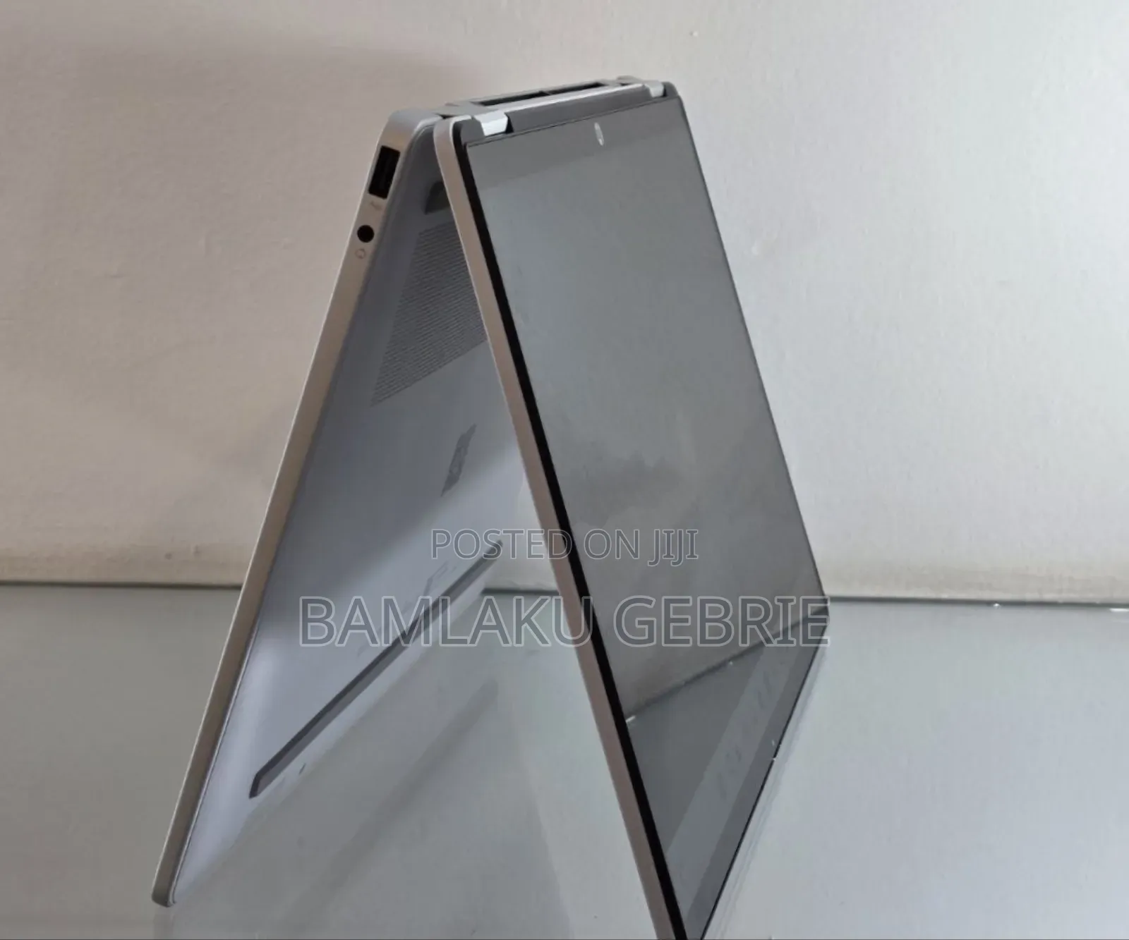 New Laptop HP OmniBook 5 Flip 16GB Intel Core 7 SSD 512GB