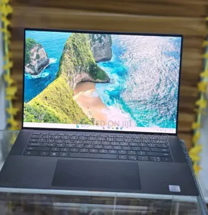 New Laptop Dell XPS 15 16GB Intel Core I7 SSD 512GB