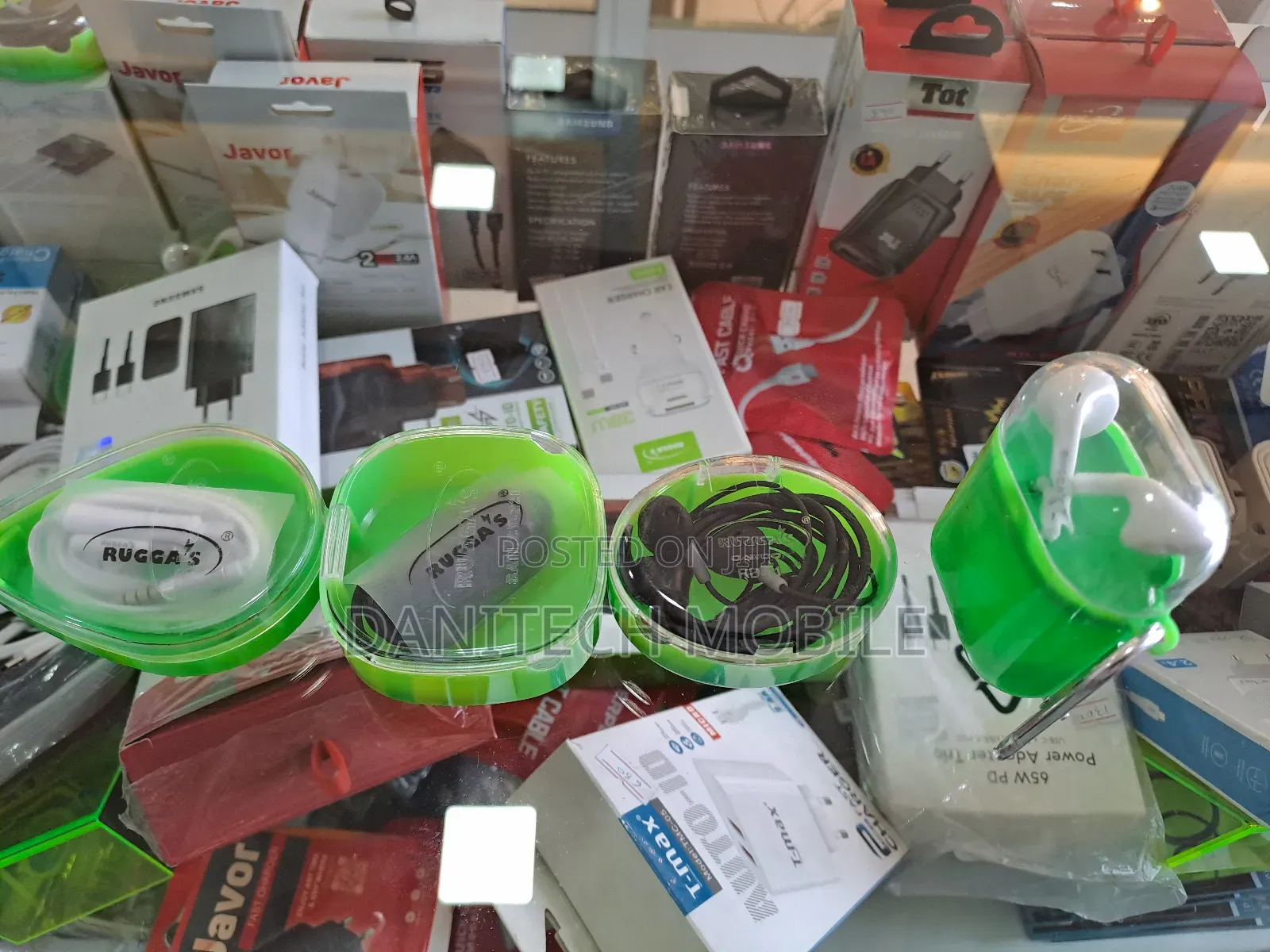 Rugga's Wired Earphones