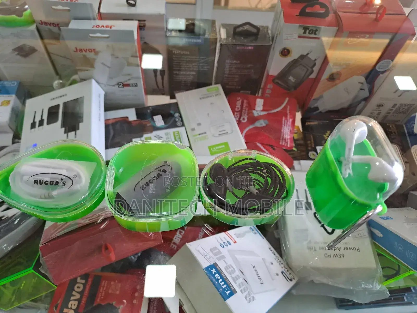 Rugga's Wired Earphones