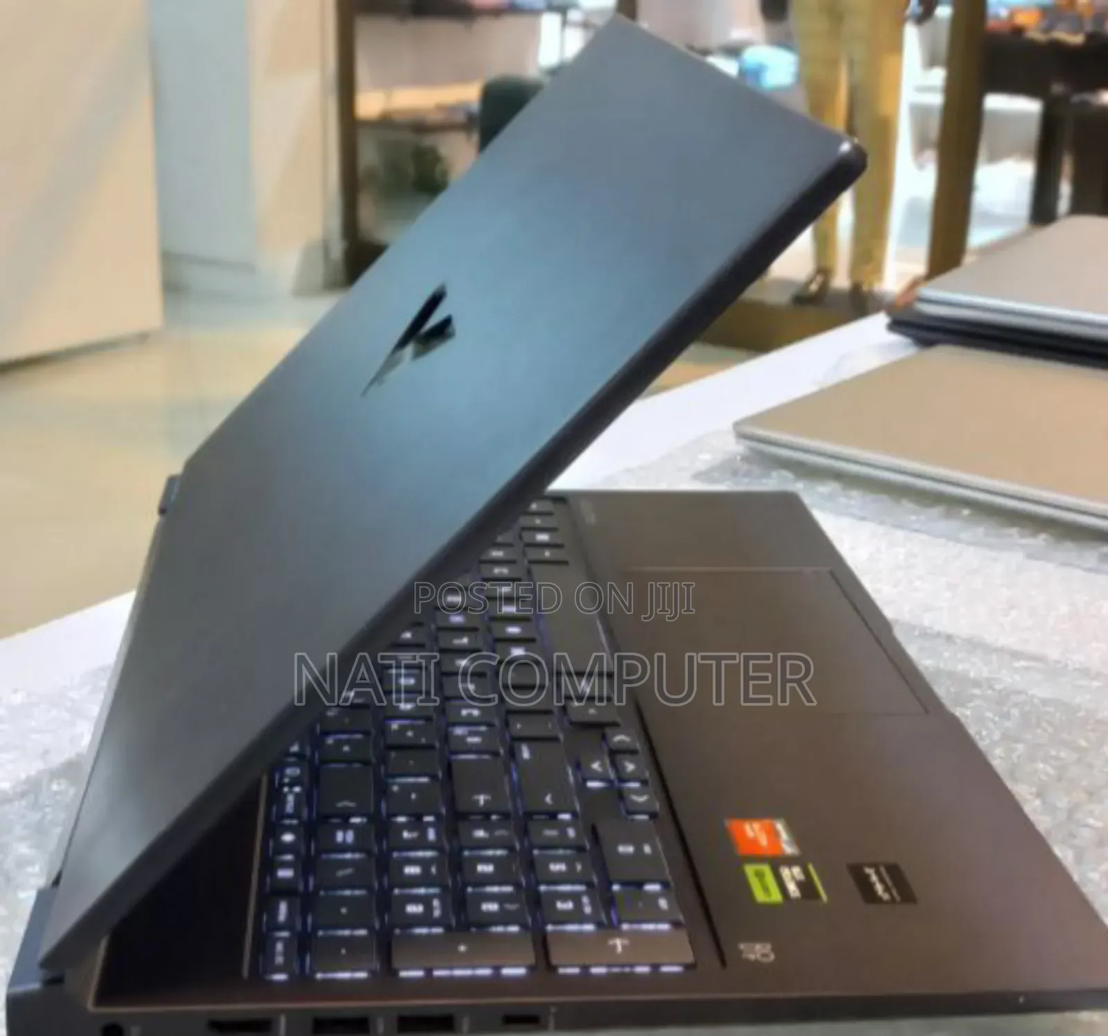 New Laptop HP Victus 15 16GB AMD Ryzen 7 SSD 1T