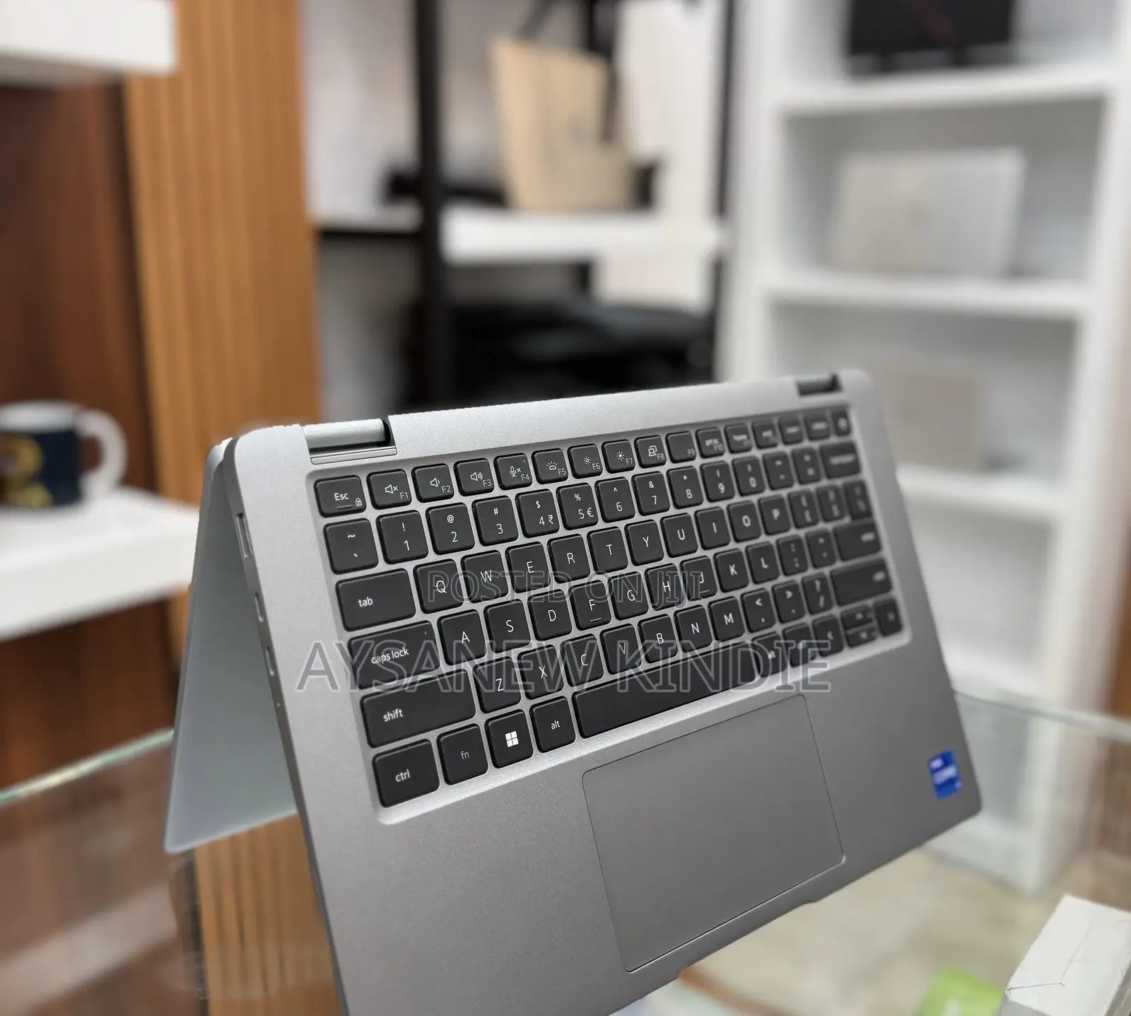 New Laptop Dell Latitude 5340 16GB Intel Core I7 SSD 512GB