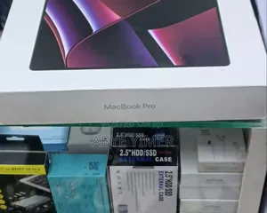 New Apple MacBook Pro 2023 M2 Max 14-Inch 16GB Intel Core M2 SSD 1T