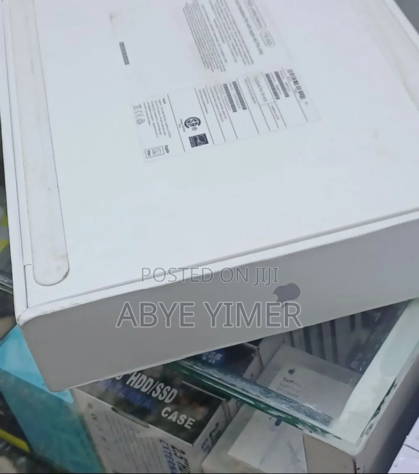 New Apple MacBook Pro 2023 M2 Max 14-Inch 16GB Intel Core M2 SSD 1T