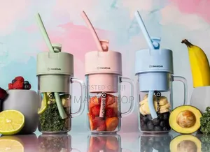 Mini Rechargeable Juicer Cup With Straw