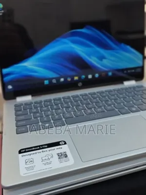 New Laptop HP OmniBook 5 14" 8GB Intel Core 5 SSD 512GB