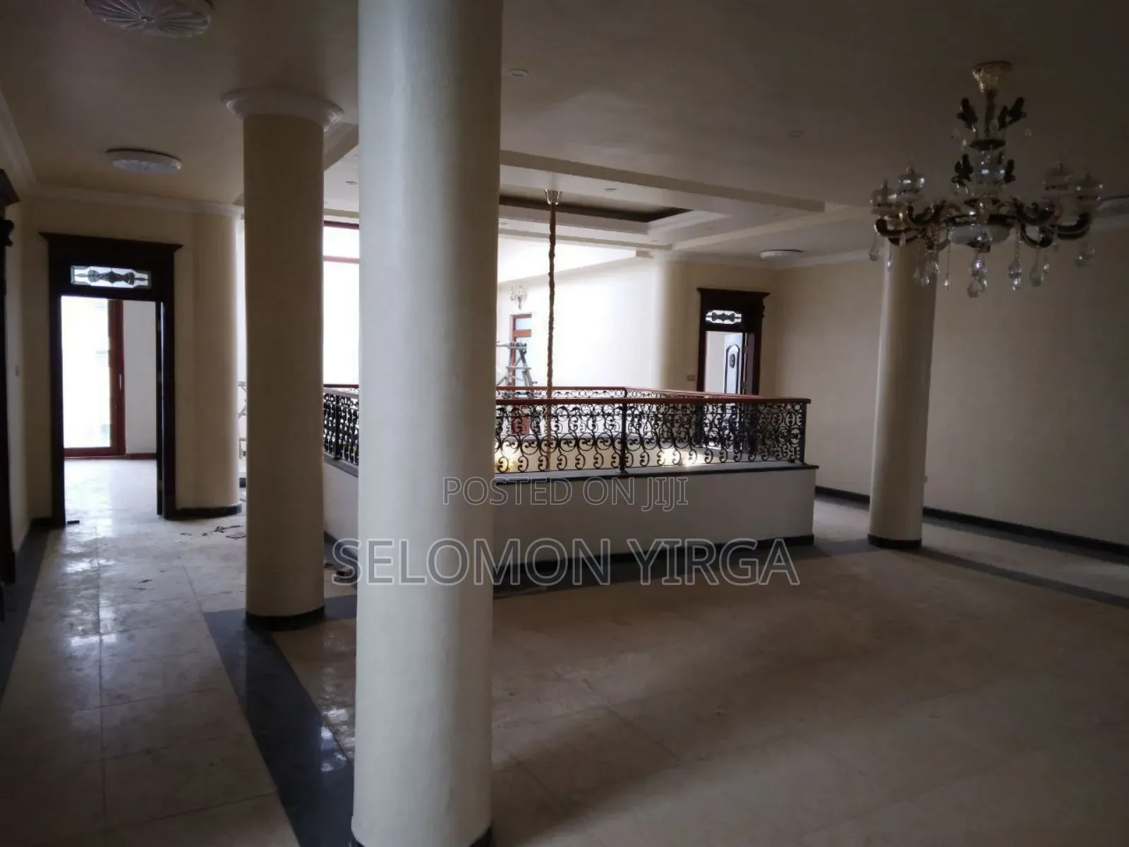 12bdrm House in Adis Ababa, Bole for sale