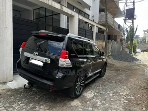 Toyota Land Cruiser Prado 3.0 TD 2013 Gray