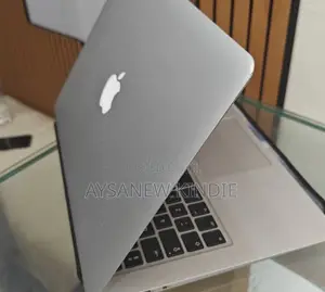 New Laptop Apple MacBook Air 8GB Intel Core I5 SSD 128GB