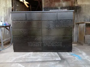 Cheast Drawer Oak Made Quality Material150cm