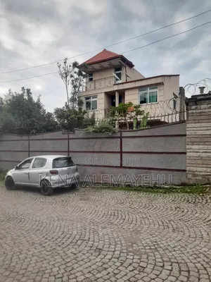 4bdrm House in Adama for sale