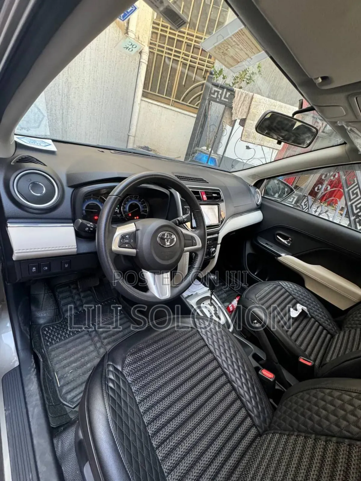 Toyota Rush 2022 Gray