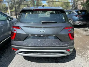 New Hyundai Creta 2023 Silver