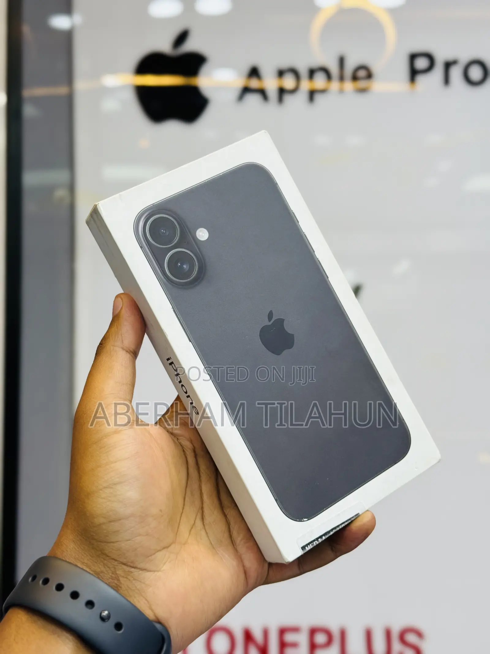 New Apple iPhone 16 Plus 128 GB Black