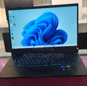New Laptop HP Omen 16 32GB Intel Core I7 SSD 1T