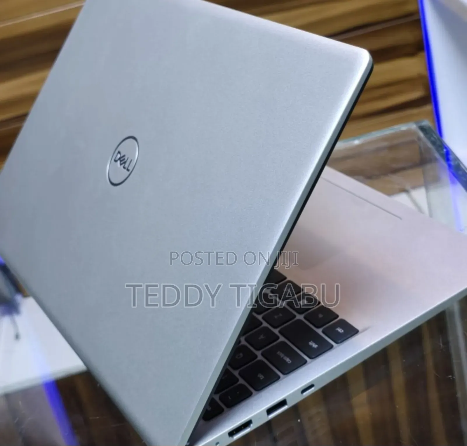 New Laptop Dell 16GB Intel Core I7 SSD 512GB