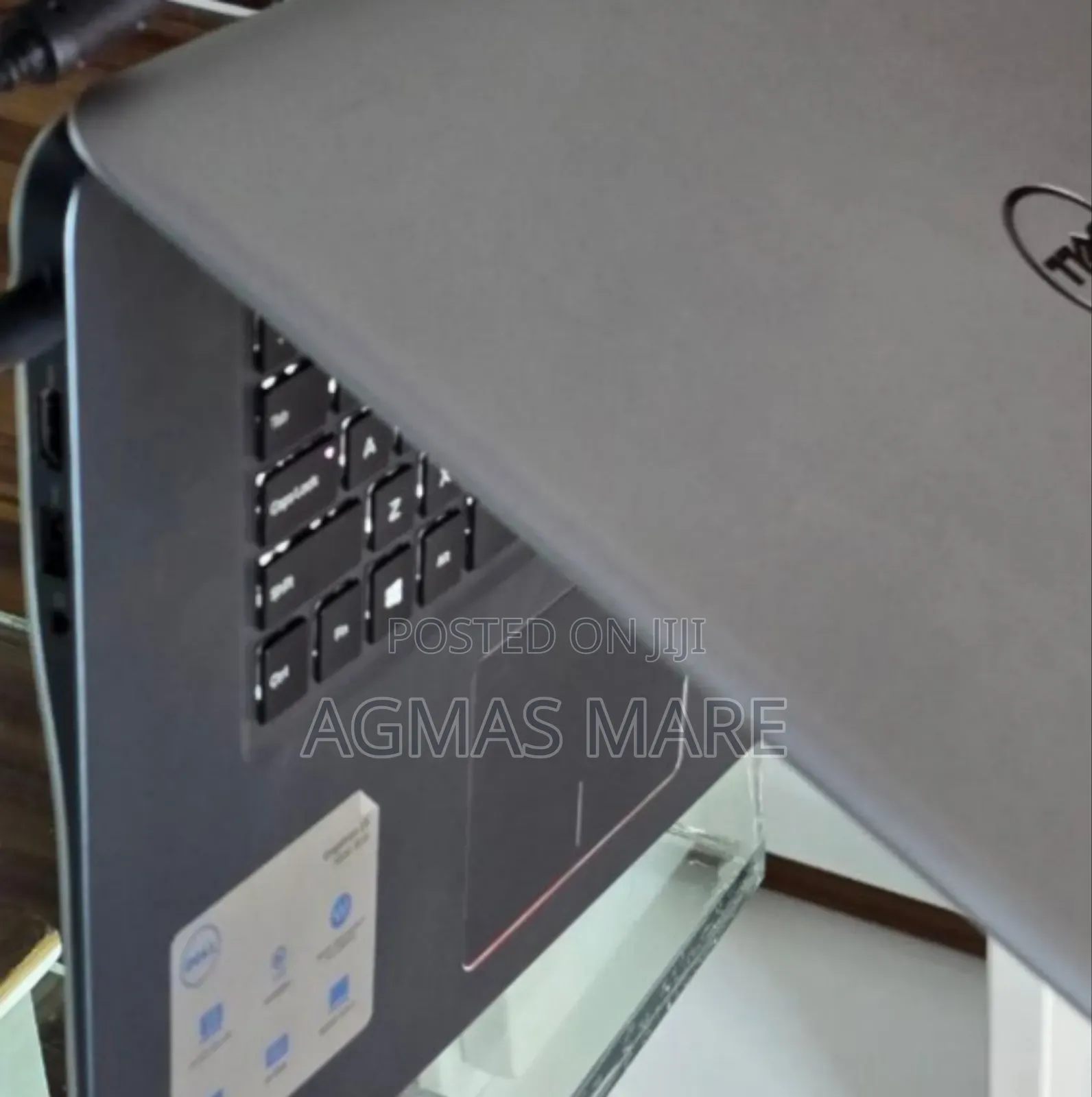 New Laptop Dell Inspiron 15 8GB Intel Core I7 SSD 1T