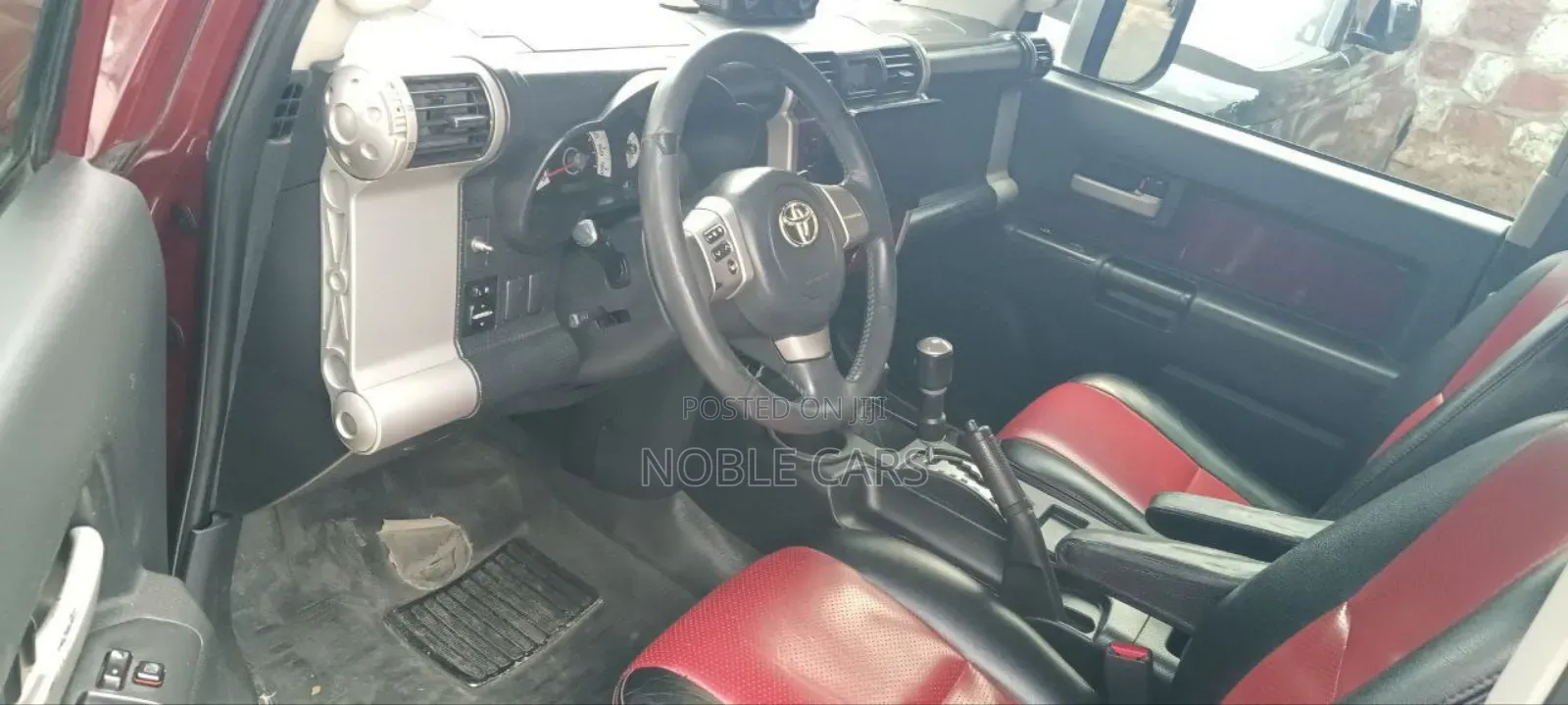 Toyota FJ Cruiser 2008 Brown