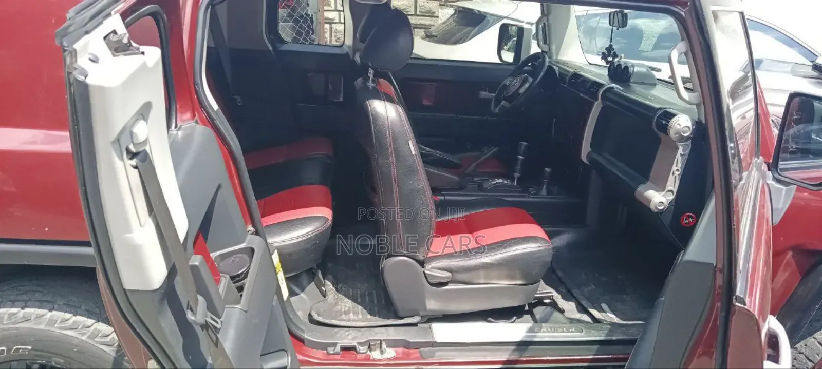 Toyota FJ Cruiser 2008 Brown