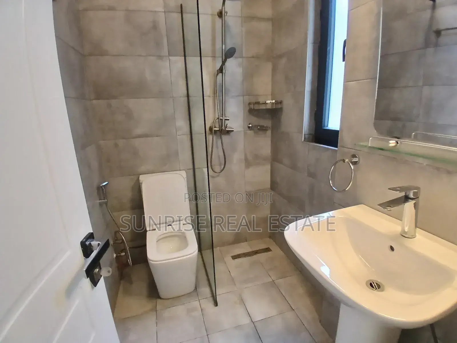 Furnished 2bdrm Apartment in Bole for rent