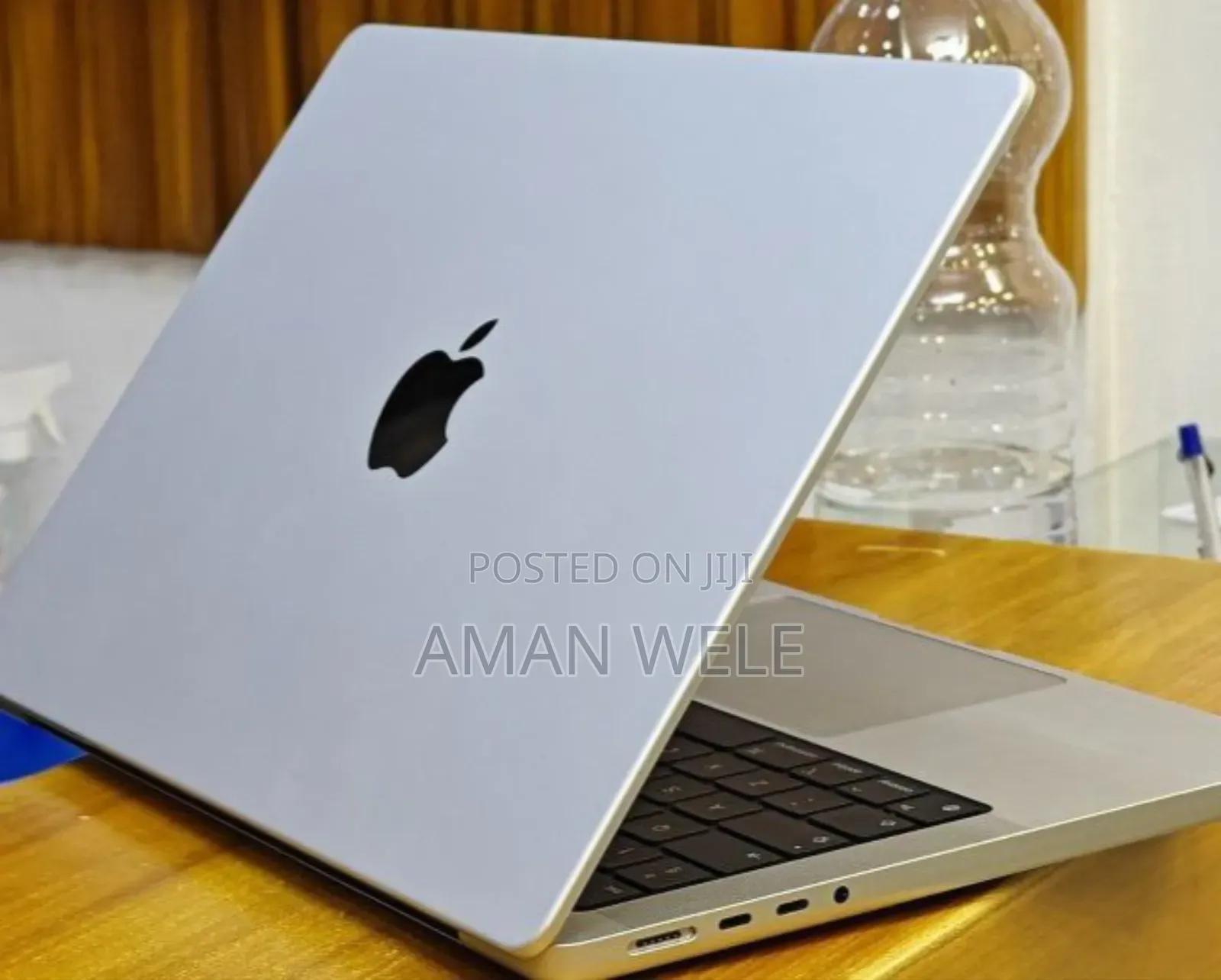 New Laptop Apple MacBook Pro M1 16GB Apple M1 Pro SSD 1T