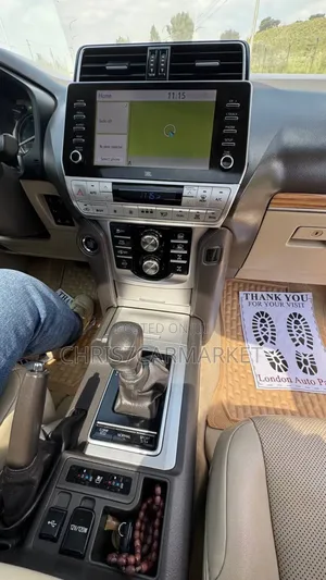 Toyota Land Cruiser Prado 2.8 2020 White