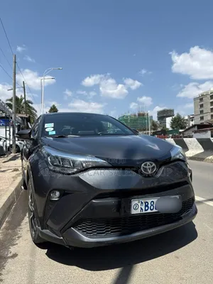 Photo - Toyota C-HR 2020 Black