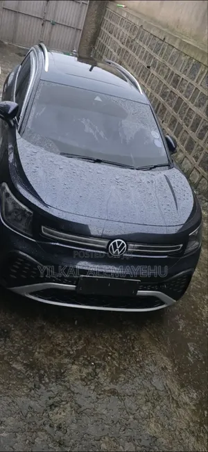 New Volkswagen ID.6 2023 Black