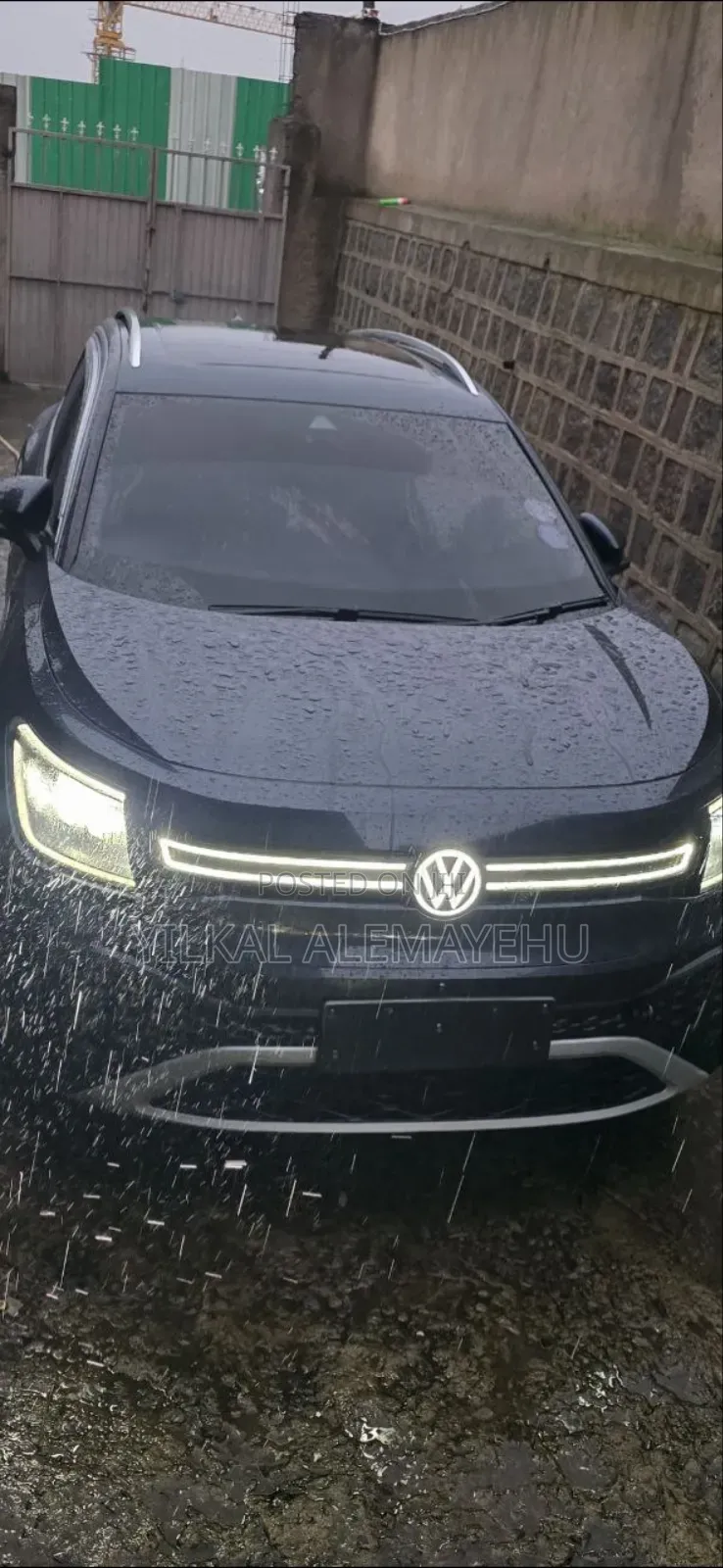 New Volkswagen ID.6 2023 Black