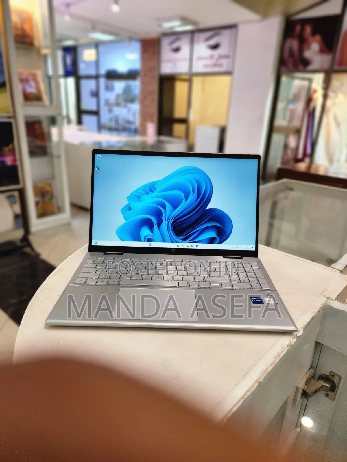 New Laptop HP Pavilion 15 16GB Intel Core I7 SSD 1T