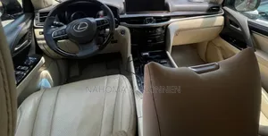 Lexus LX 2016 Gray