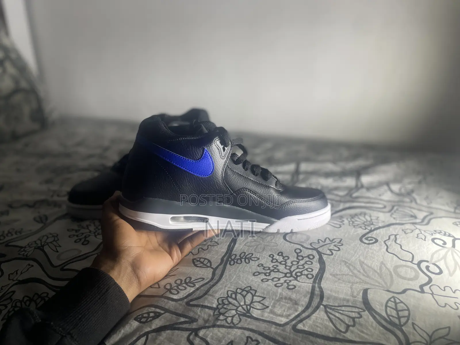 Nike Flight Legacy Leather Sneakers