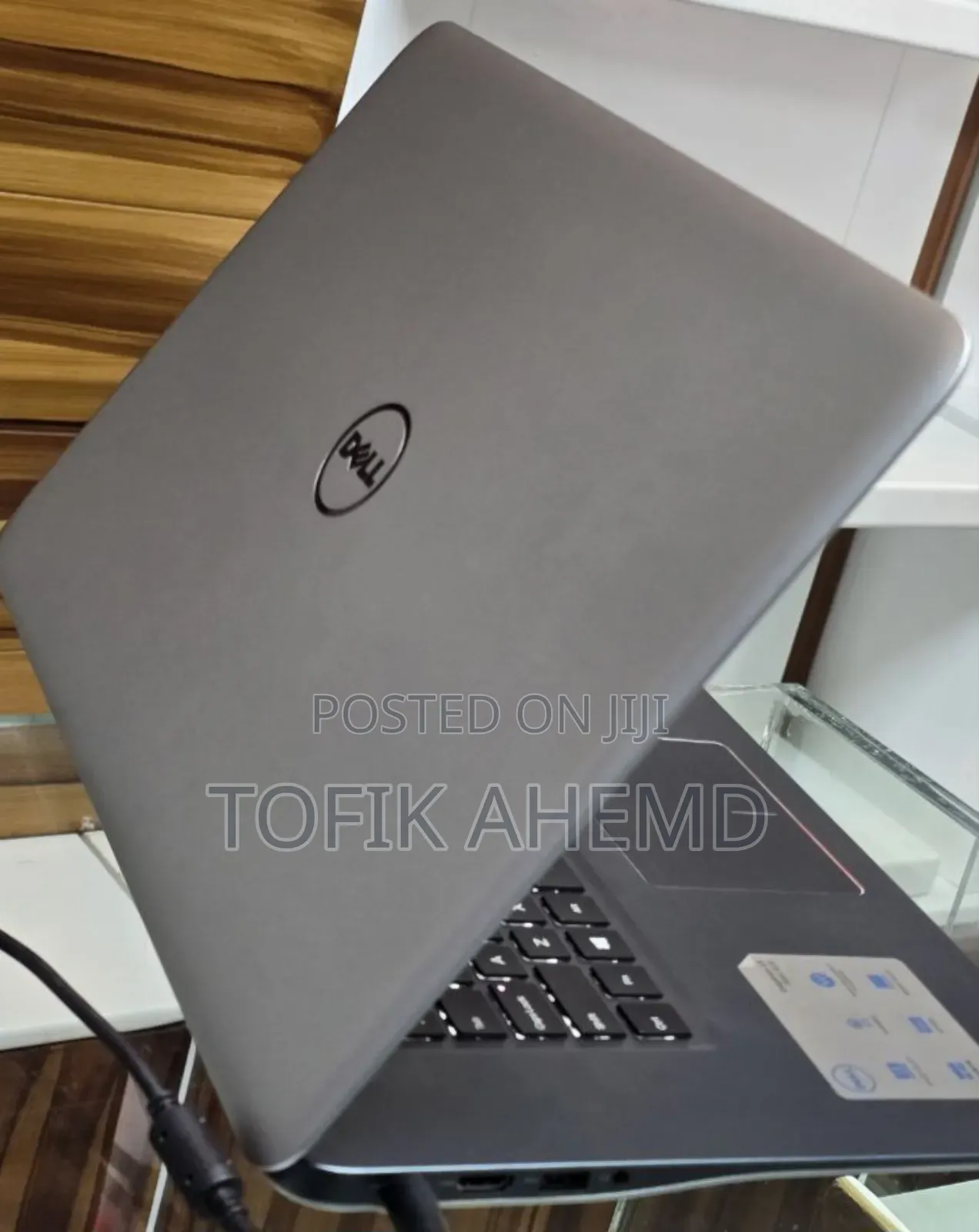 New Laptop HP 14-Dq1088wm 8GB Intel Core I7 SSHD (Hybrid) 1T