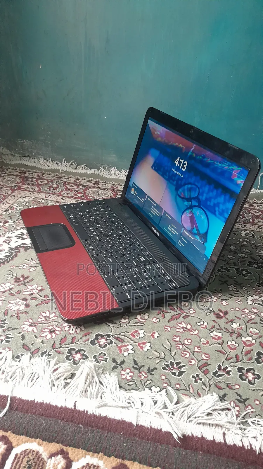 Laptop Toshiba 4GB HDD+SSD 512GB