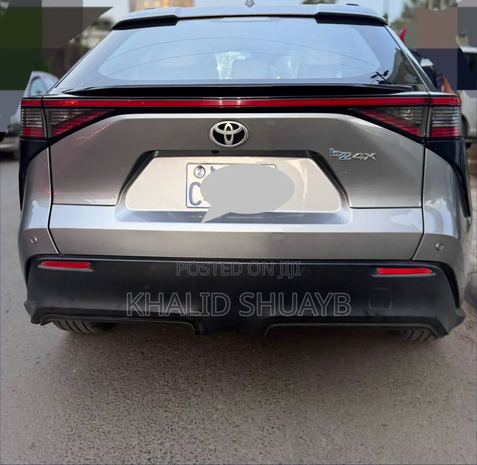 Toyota bZ4X 2023 Silver