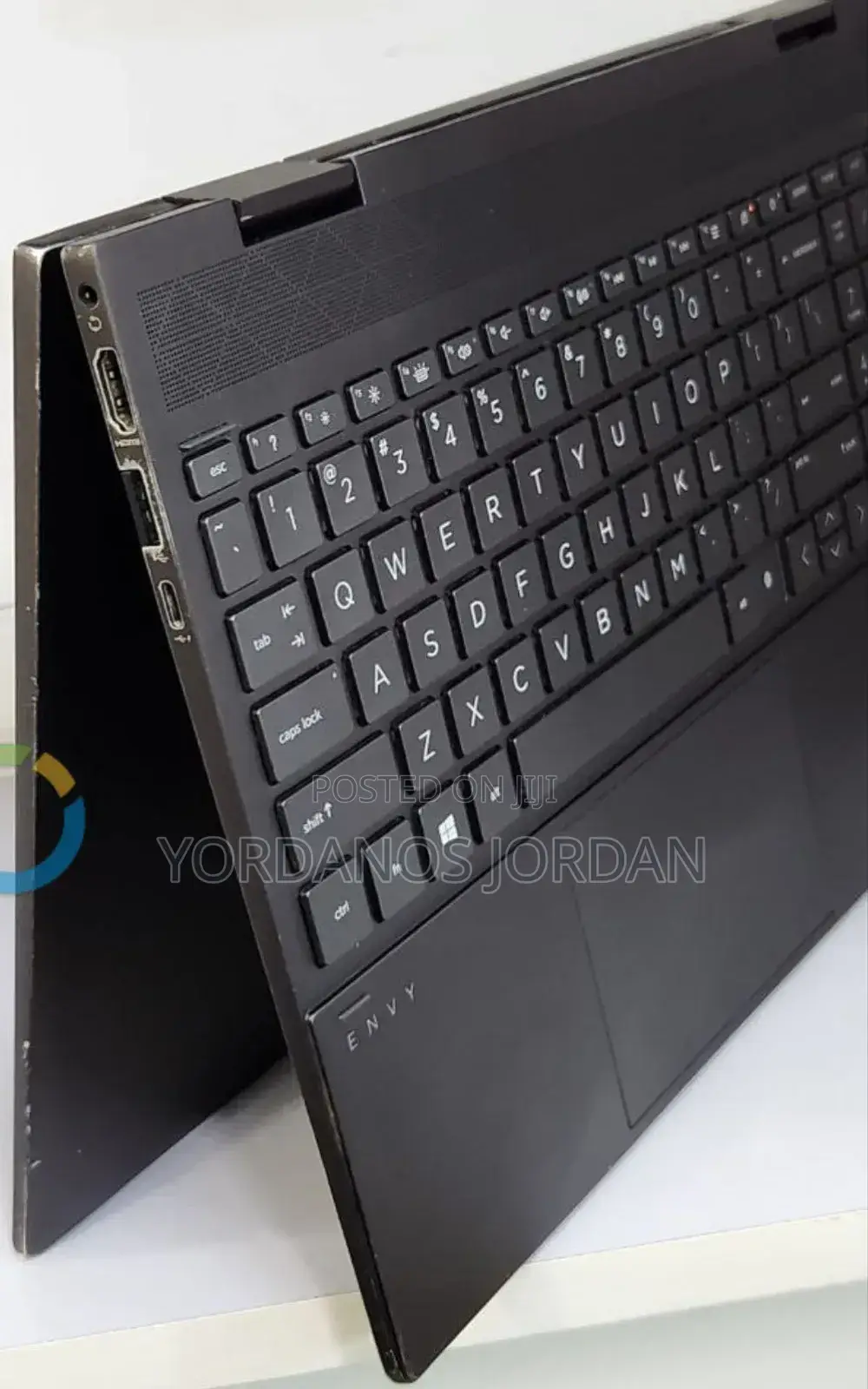 New Laptop HP Envy x360 8GB AMD Ryzen 5 SSD 256GB