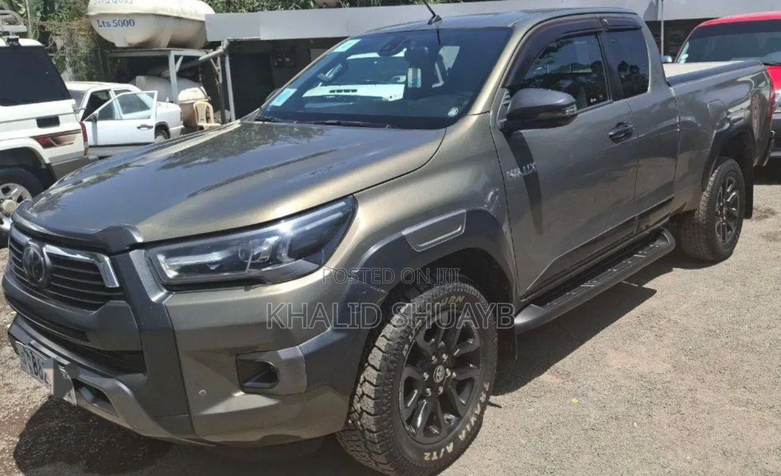 Toyota Hilux 2021 Gold