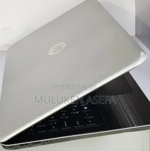 New Laptop HP Pavilion 15 8GB Intel Core I5 SSD 256GB