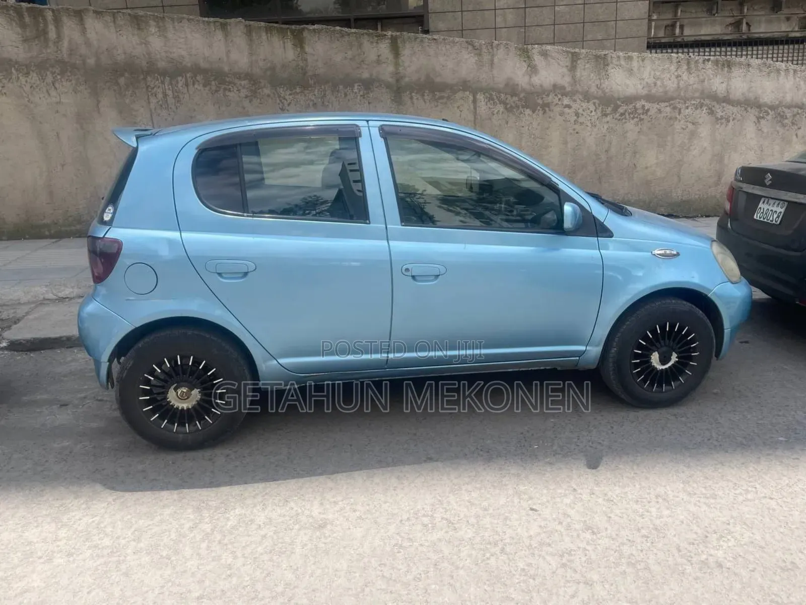 Toyota Vitz 2001 Blue