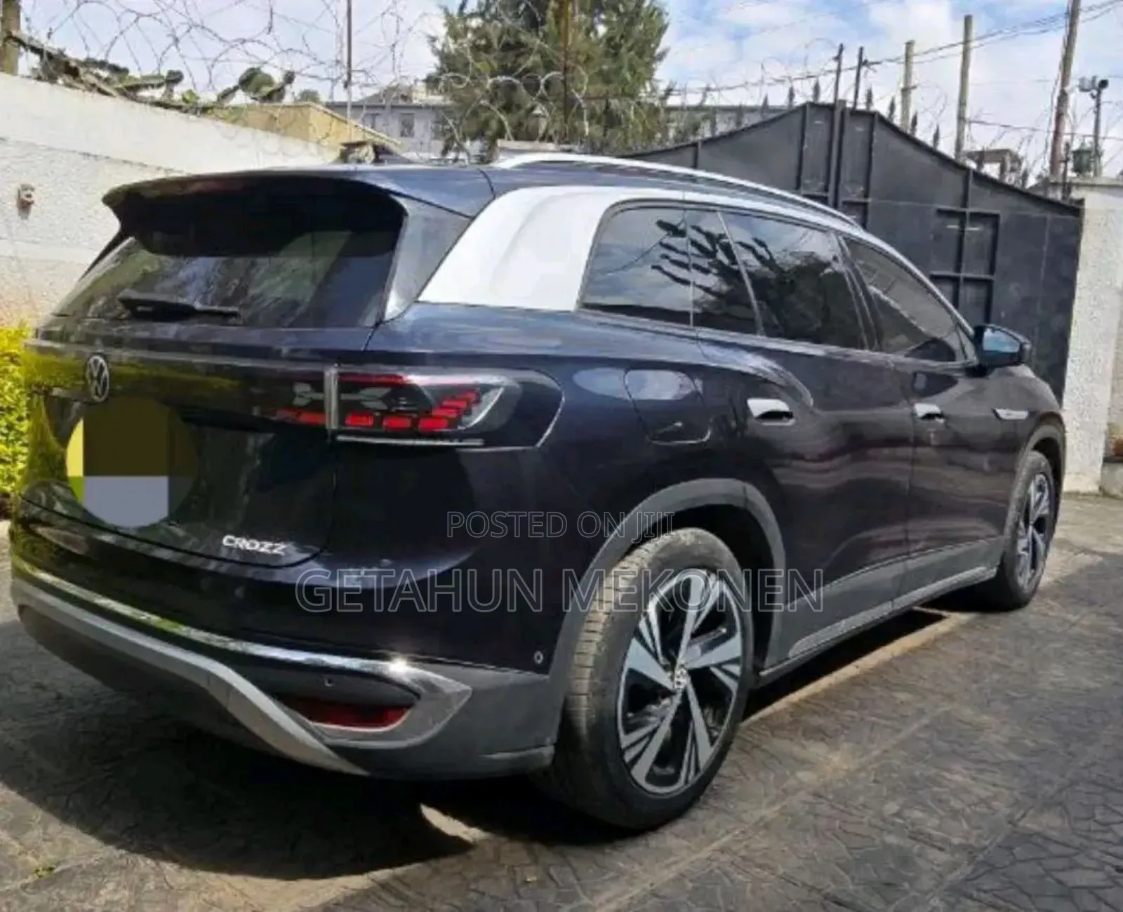 Volkswagen ID.6 2022 Blue