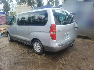 New Hyundai H1 2010 Silver