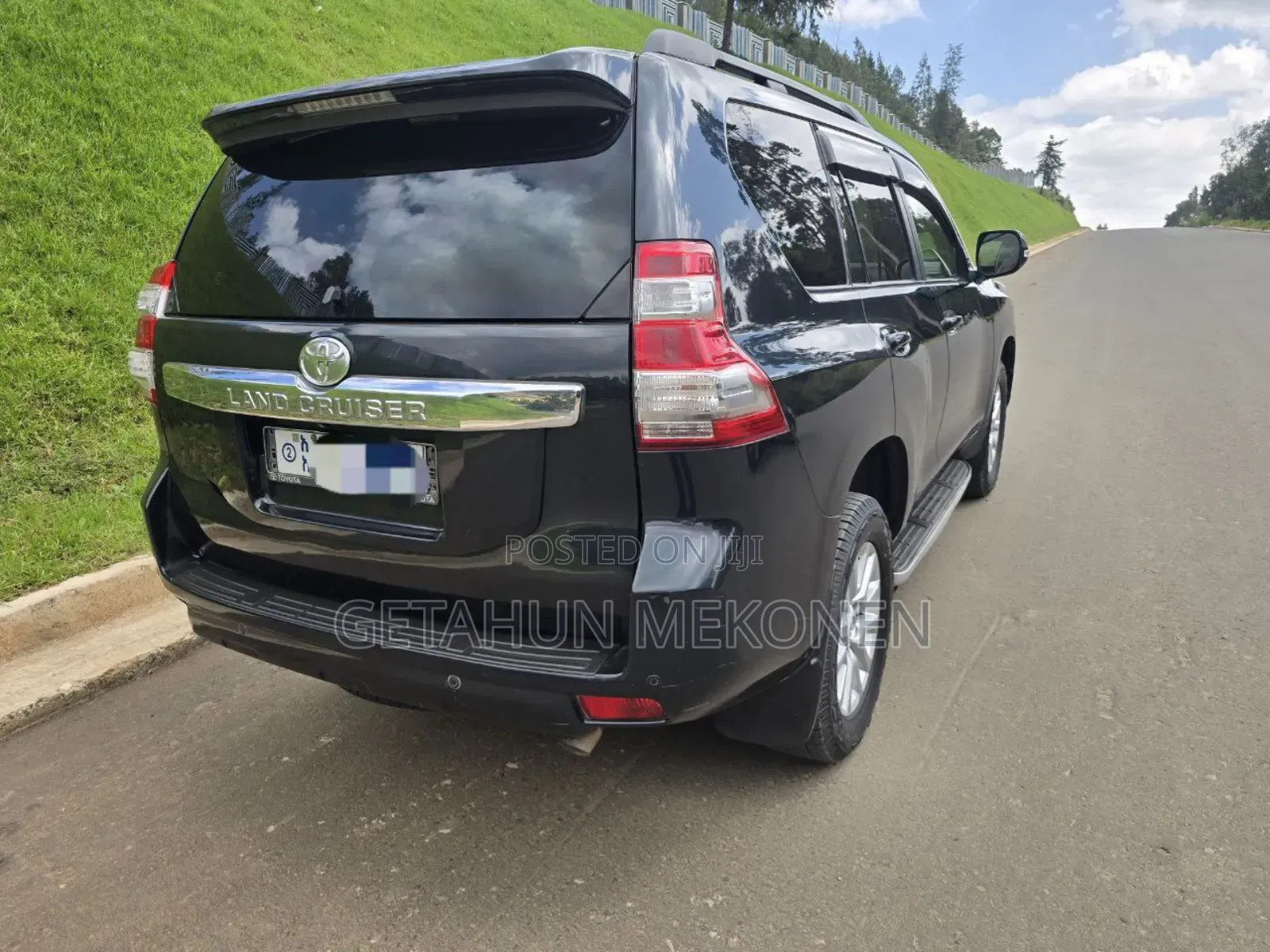 Toyota Land Cruiser 2016 Black