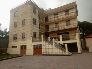 7bdrm House in Addis Abeba, Bole for rent