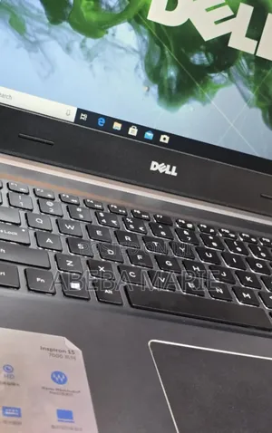 New Laptop Dell Inspiron 15 8GB Intel Core I7 SSD 1T