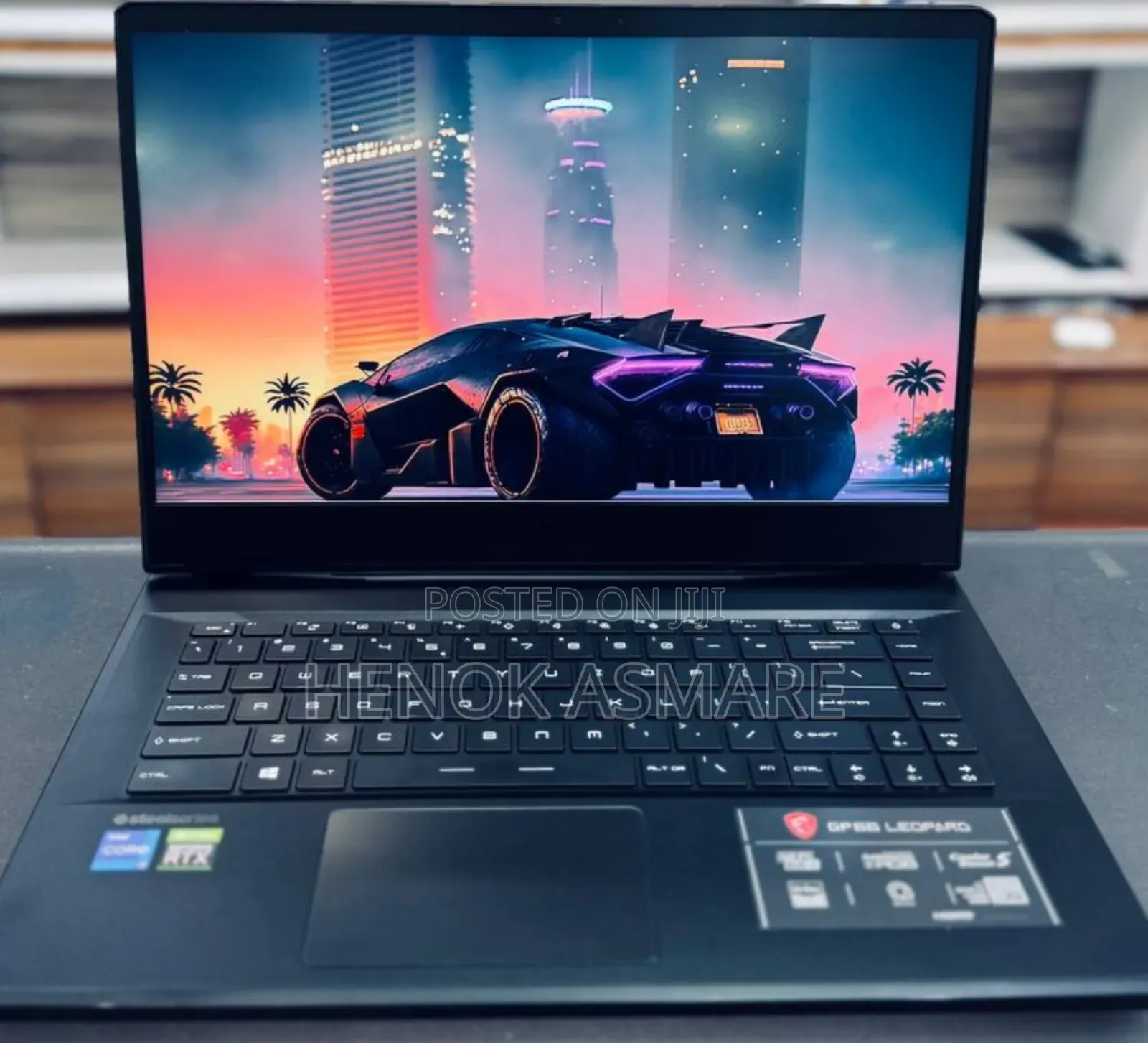 New Laptop MSI GP75 Leopard 16GB Intel Core I7 SSD 1T