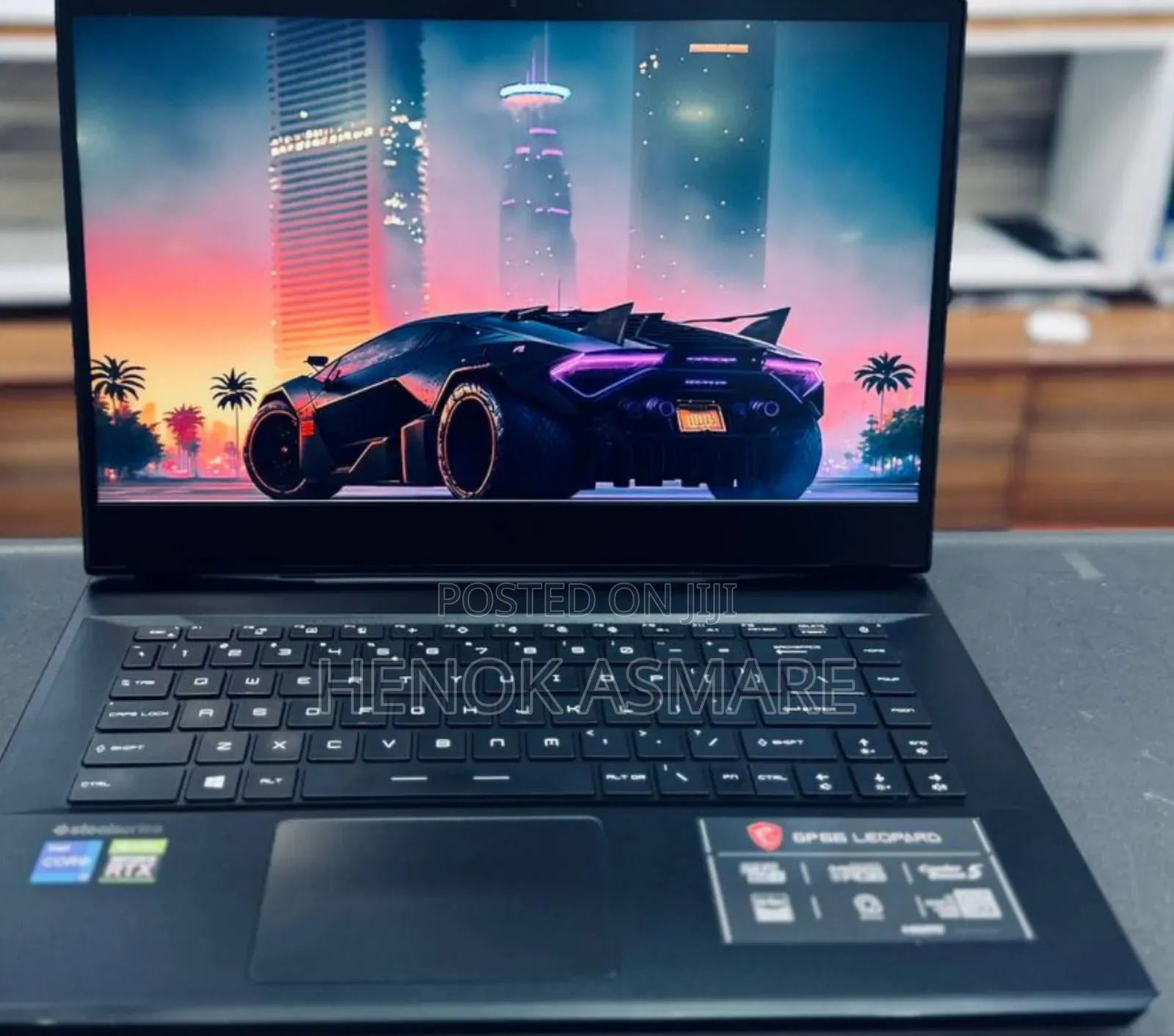 New Laptop MSI GP75 Leopard 16GB Intel Core I7 SSD 1T